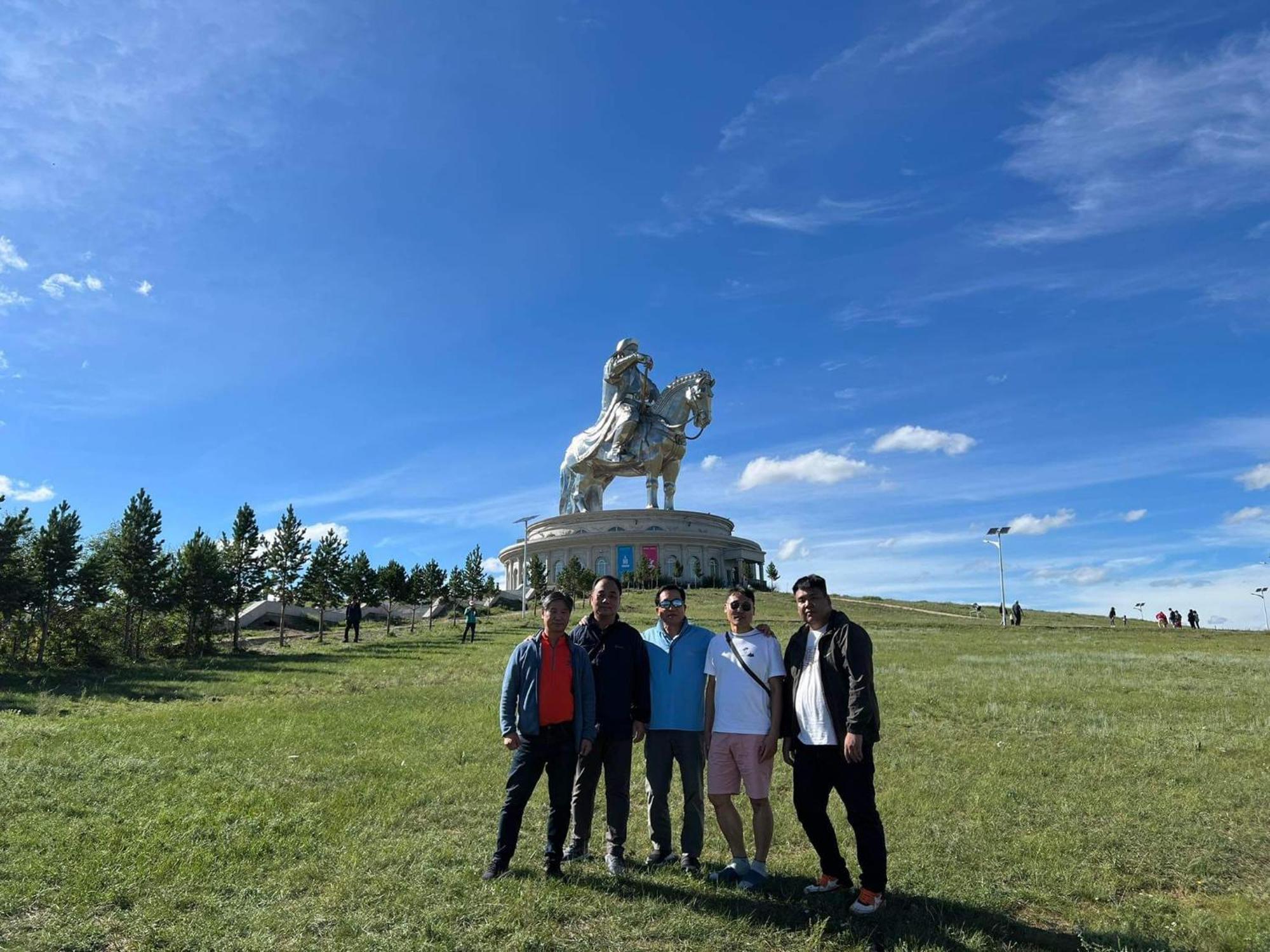 Camel Track Guesthouse And Tour Operator Llc Ulaanbaatar Exterior foto
